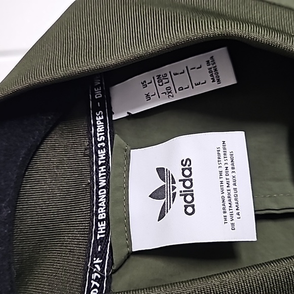 Adidas L Forest green bomber jacket - Picture 2 of 12